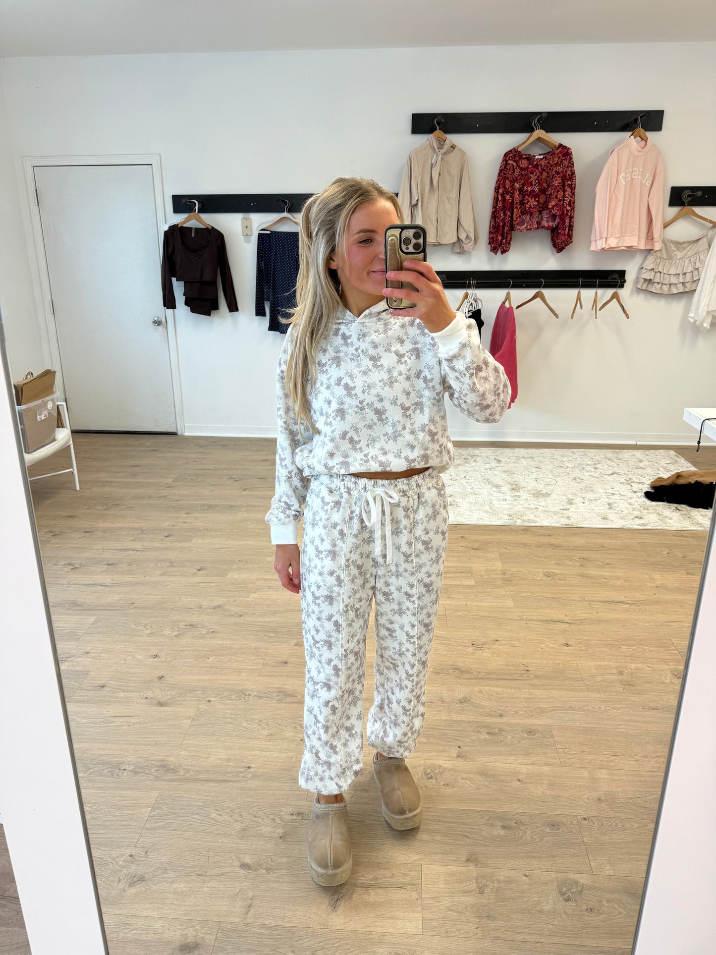 The white floral Set