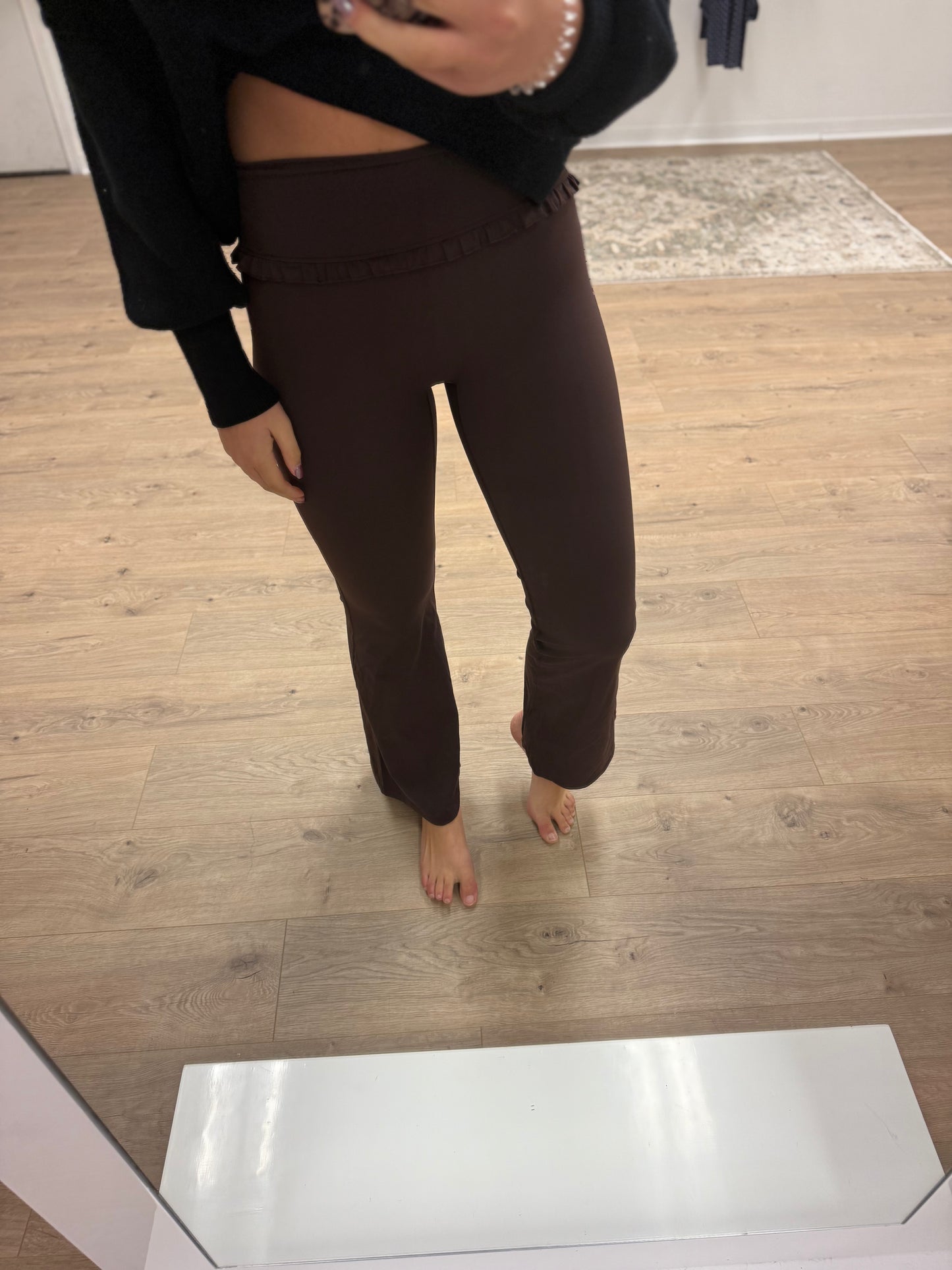 The Brown Ruffle Set